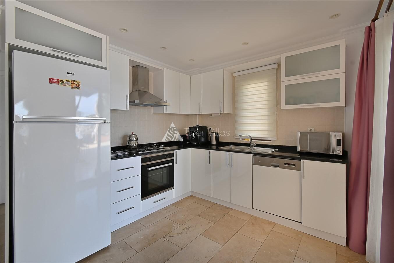 Villa Hermes 1 – villa for rent in Ortaalan