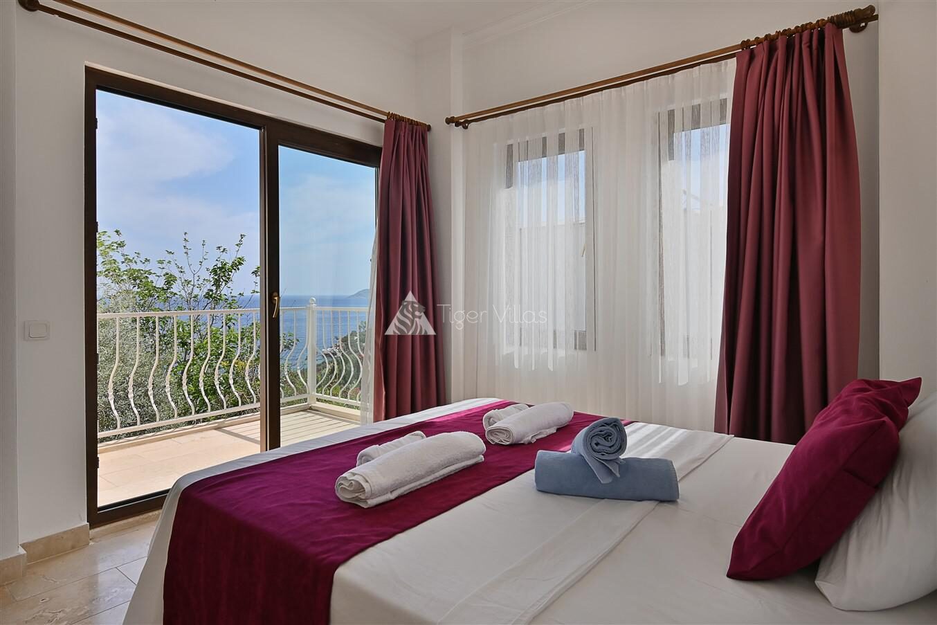 Villa Hermes 1 — 44