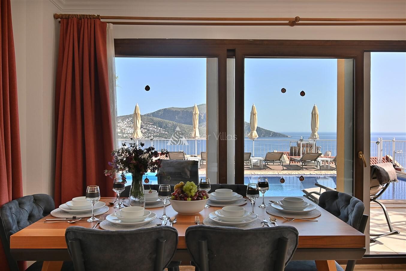 Villa Dionysus — 42