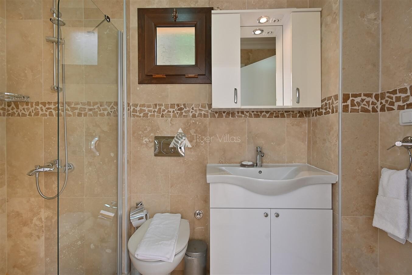 Villa Hermes 1 – villa for rent in Ortaalan