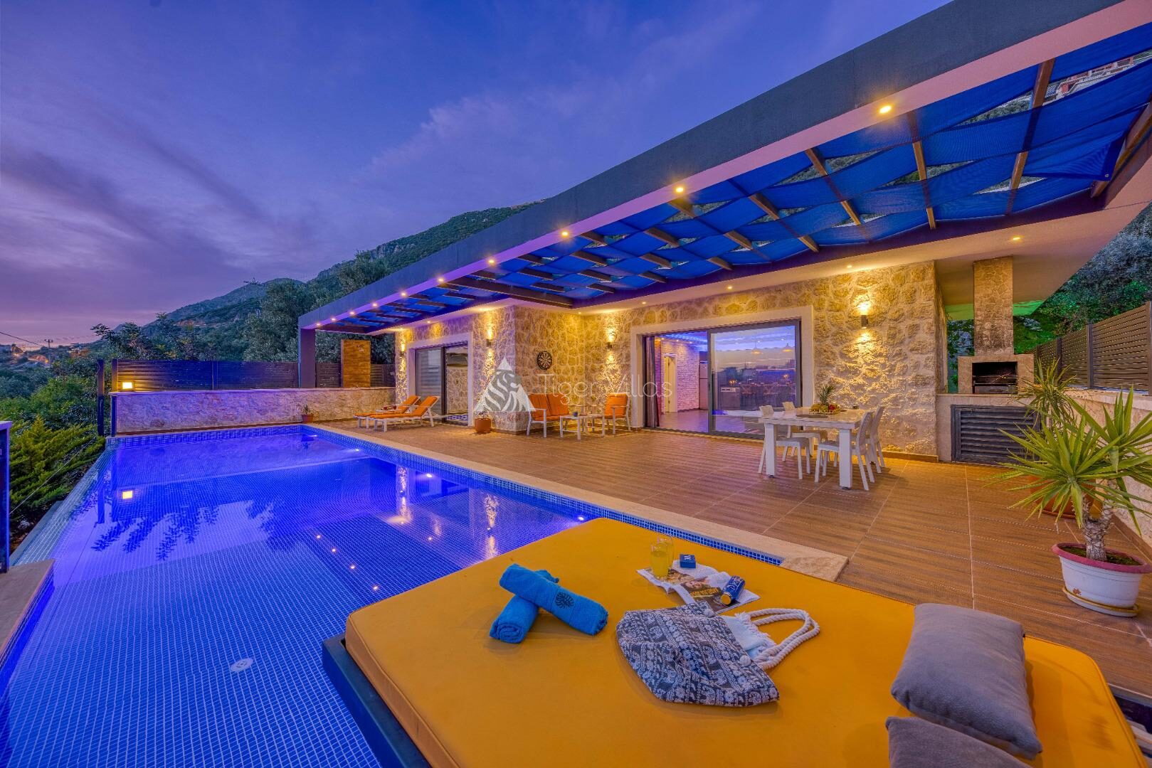 Villa Panamera – villa for rent in Kördere