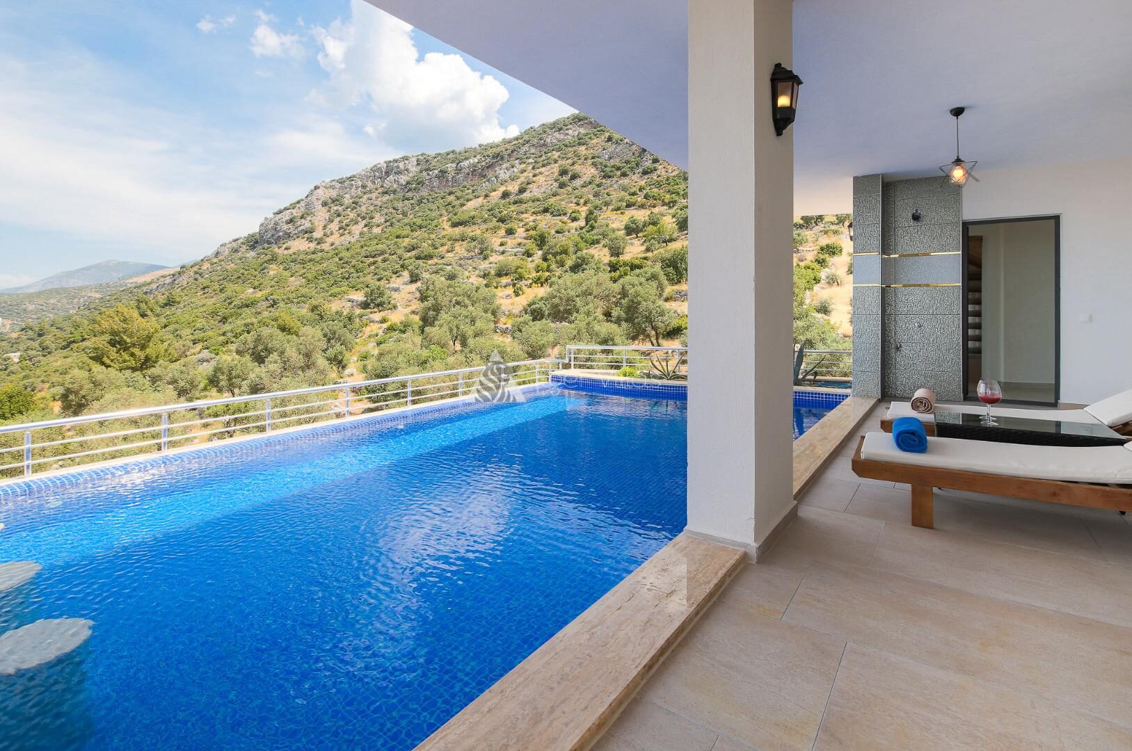 Villa Hills Excellence — 6