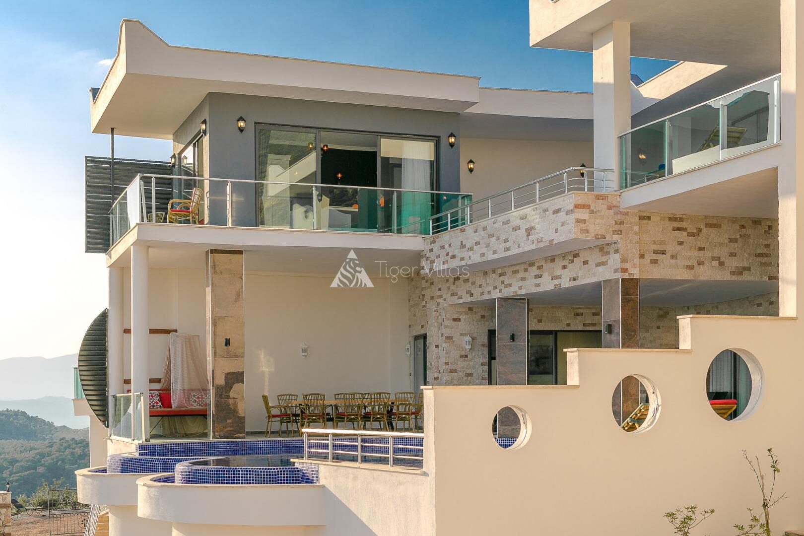 Villa Hills Heart – villa for rent in Akbel