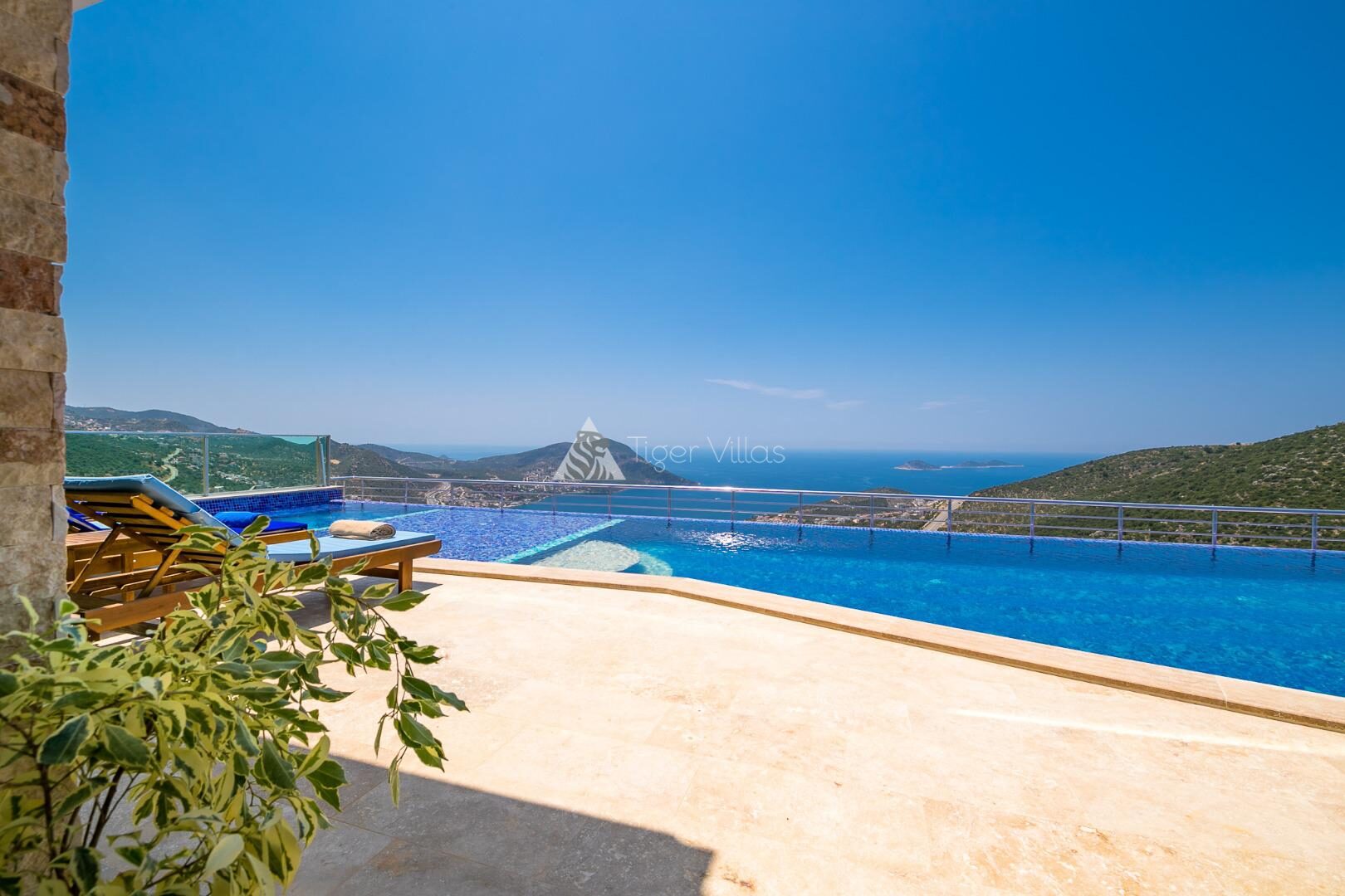 Villa Hills Şato — 12