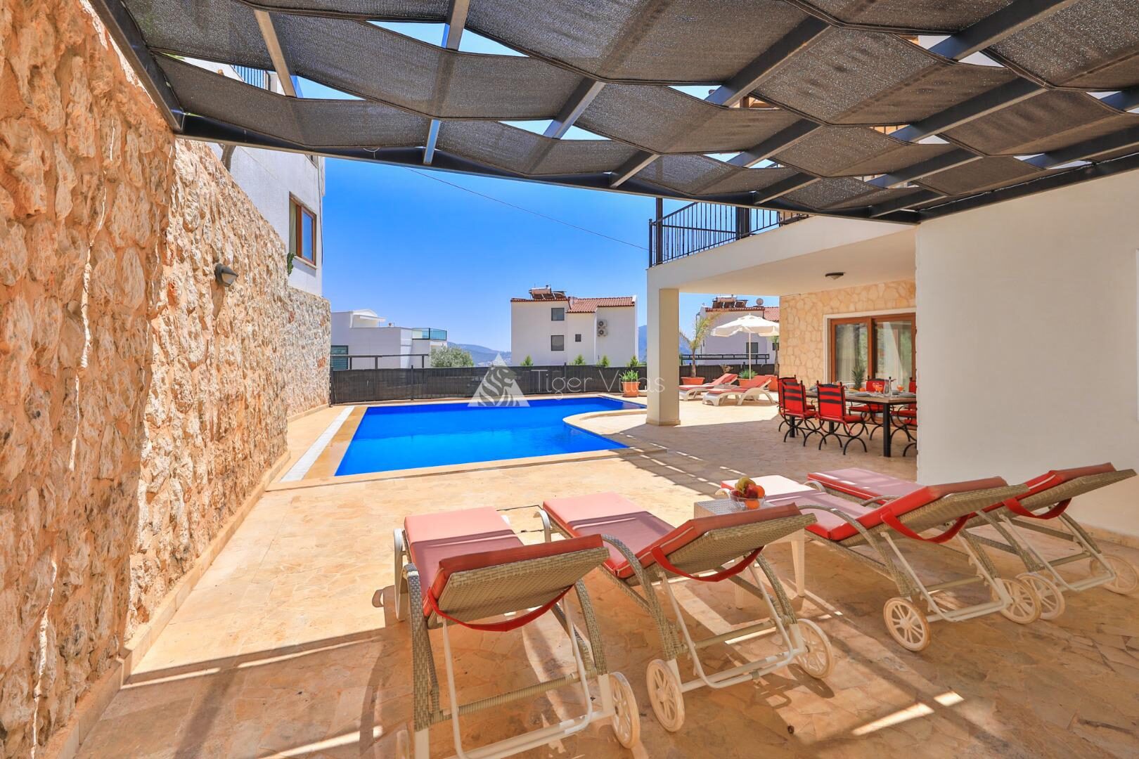 Villa Serta — 10