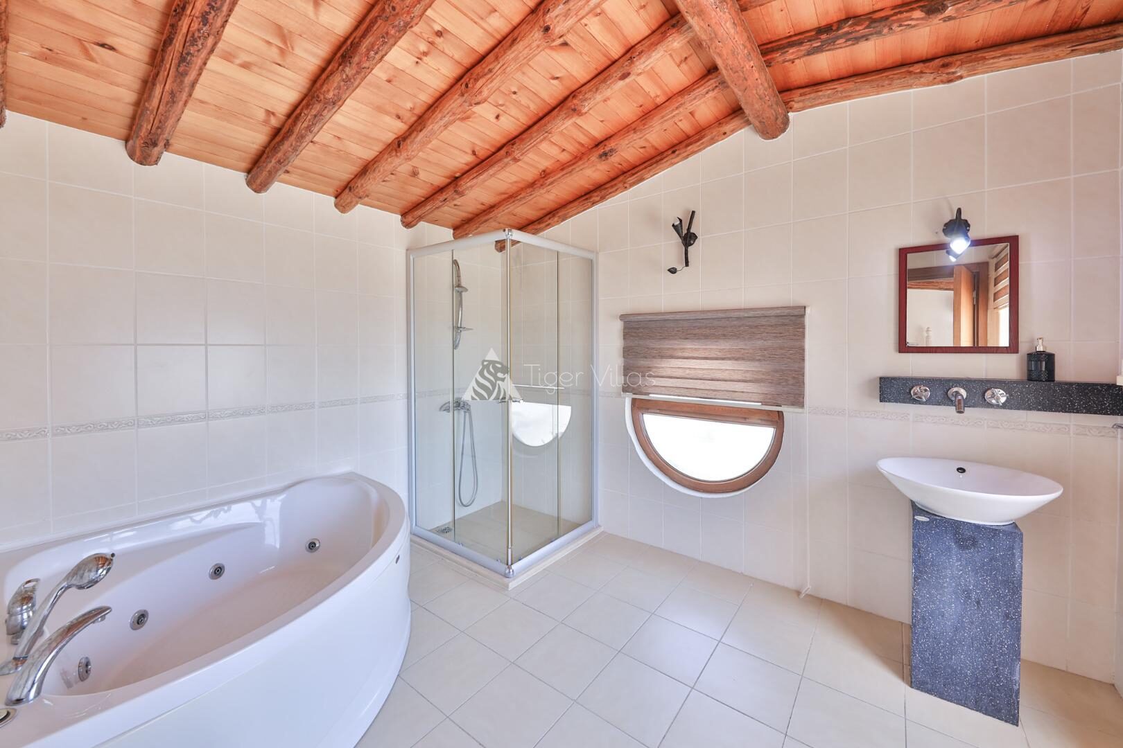 Villa Serta — 46