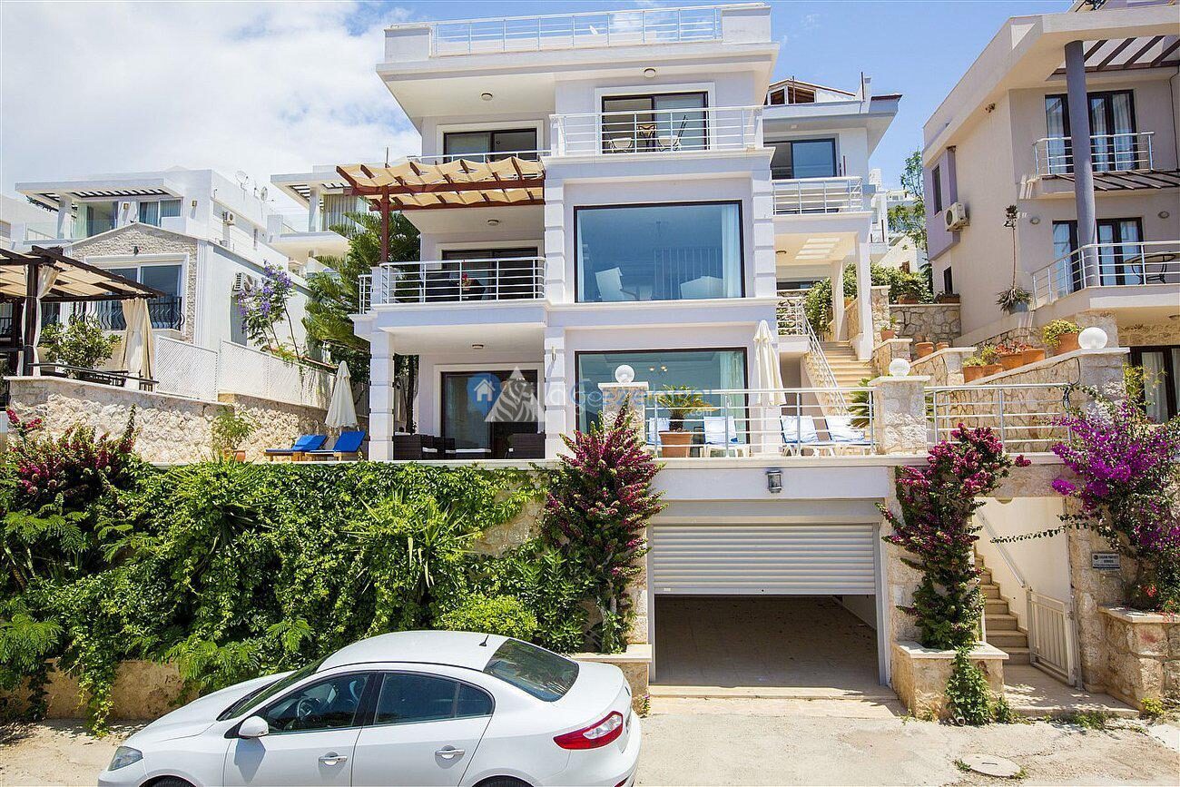 Villa Gülbay — 1