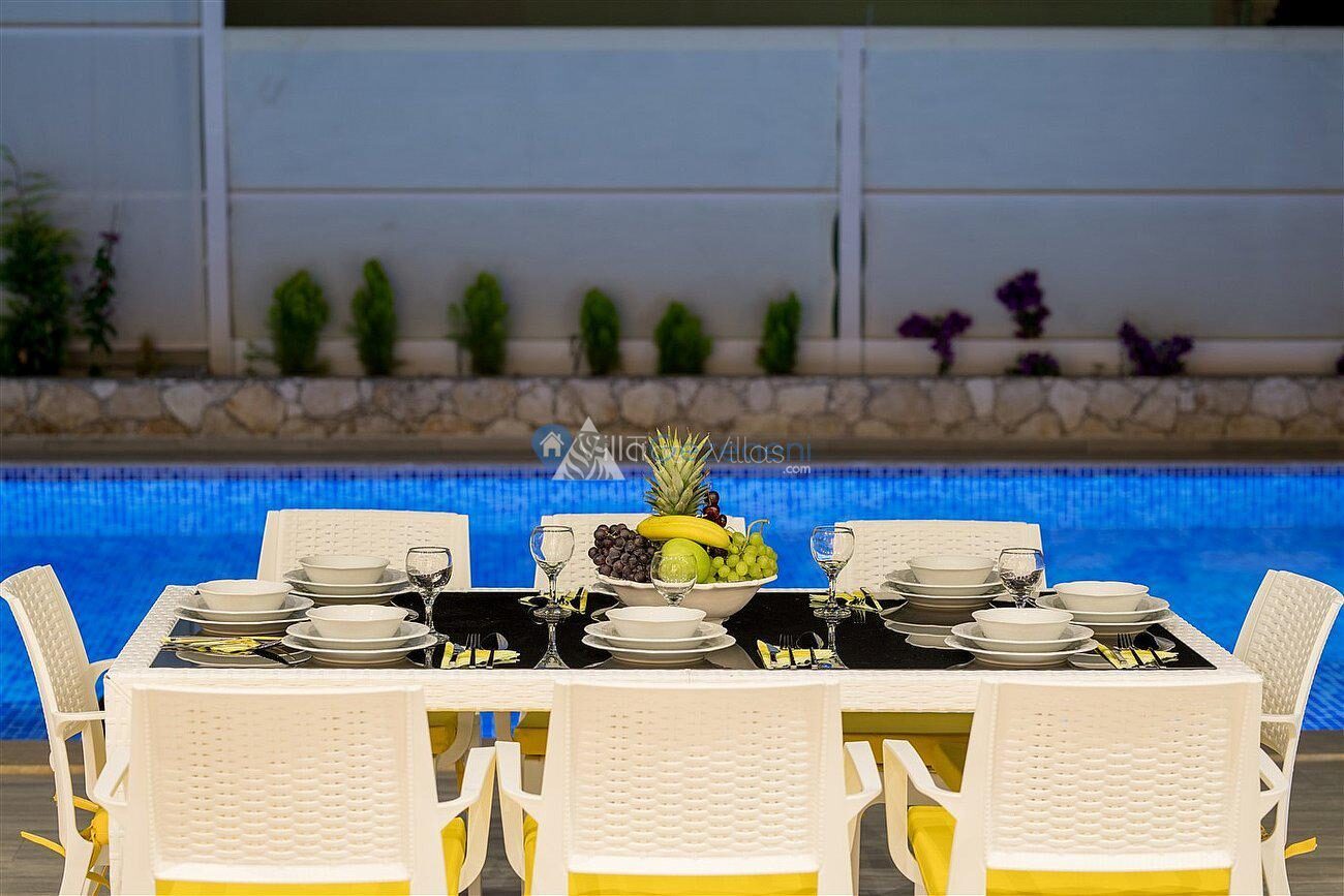 Villa Alis – villa for rent in Akbel