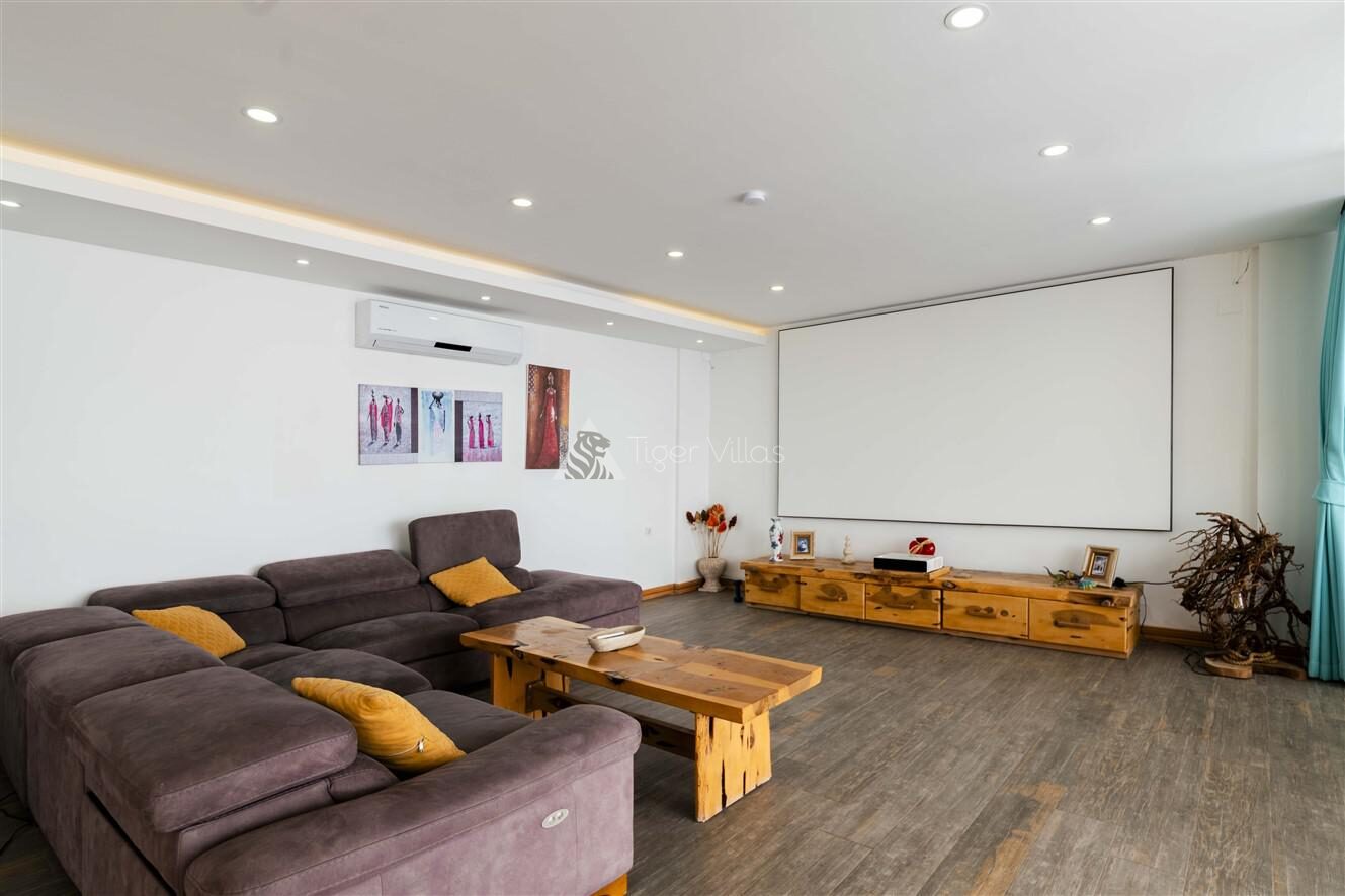 Villa Jilda — 48
