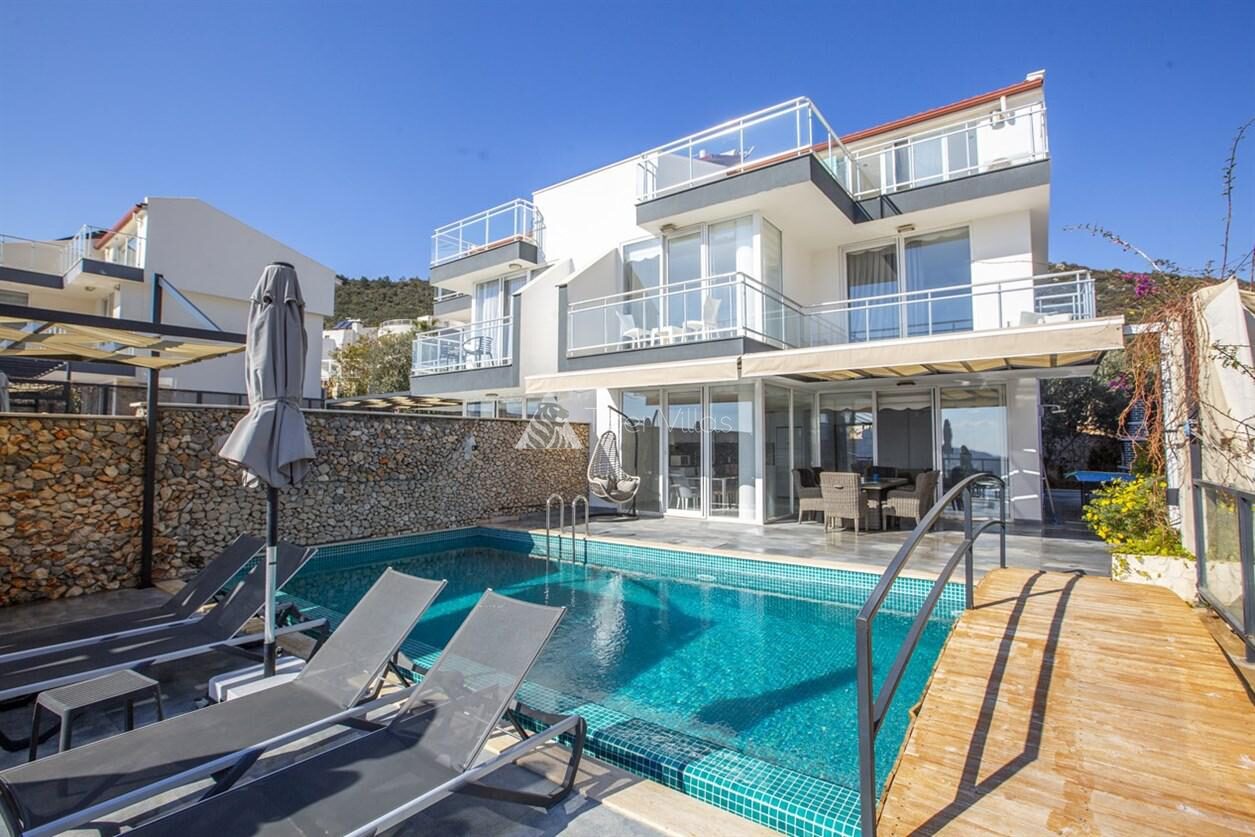 Villa Royal 1 — 4