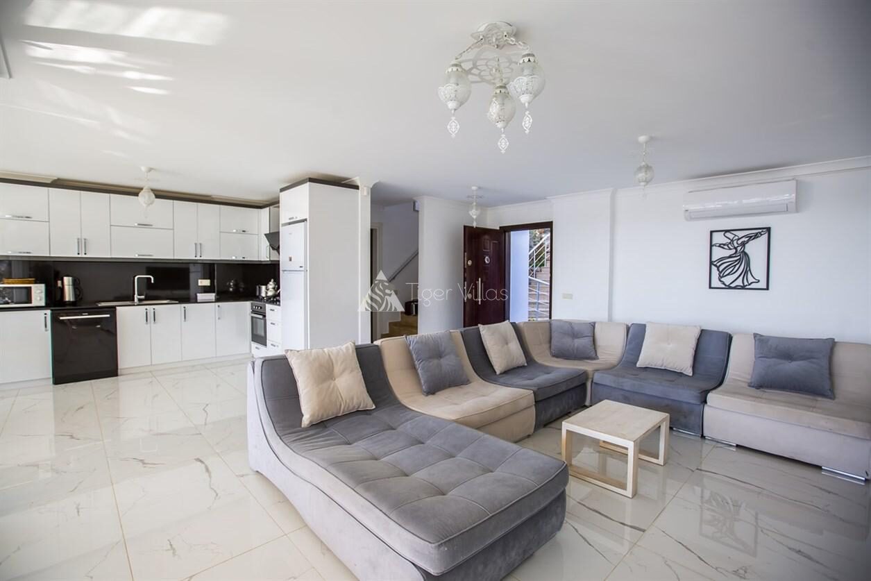 Villa Royal 2 — 5