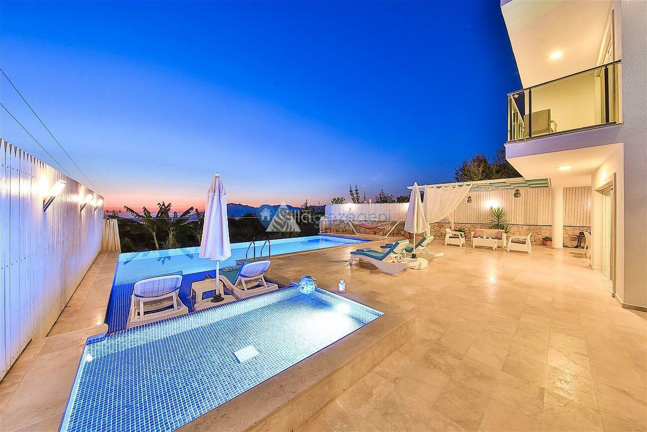 Villa Özge Üzümlü — 4