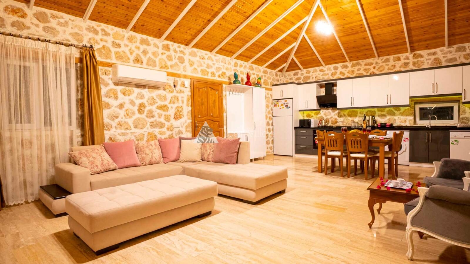 Villa Atilla — 16