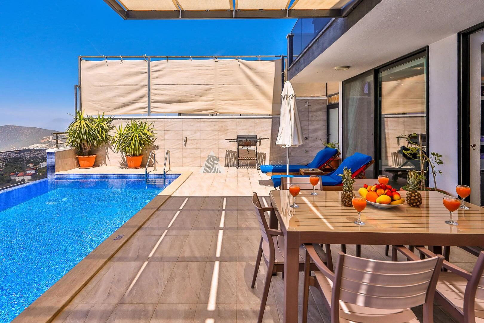 Villa Zaz — 17
