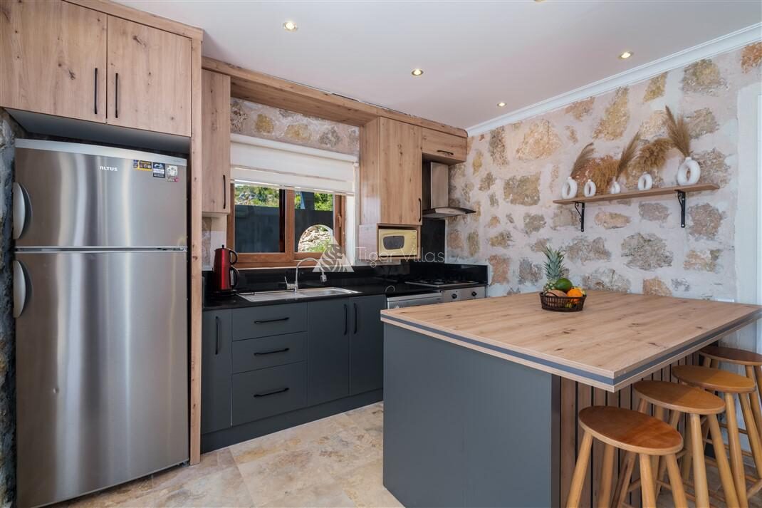Villa Elvin — 11