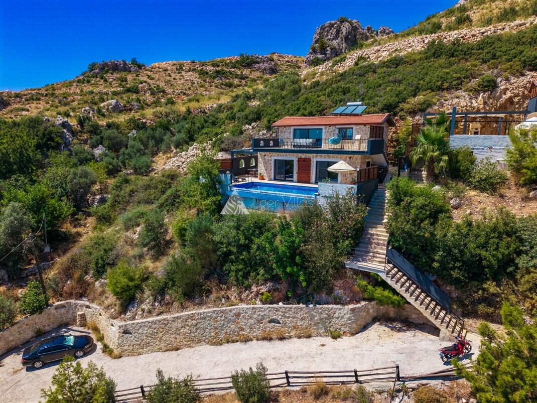 Villa Elvin — 33
