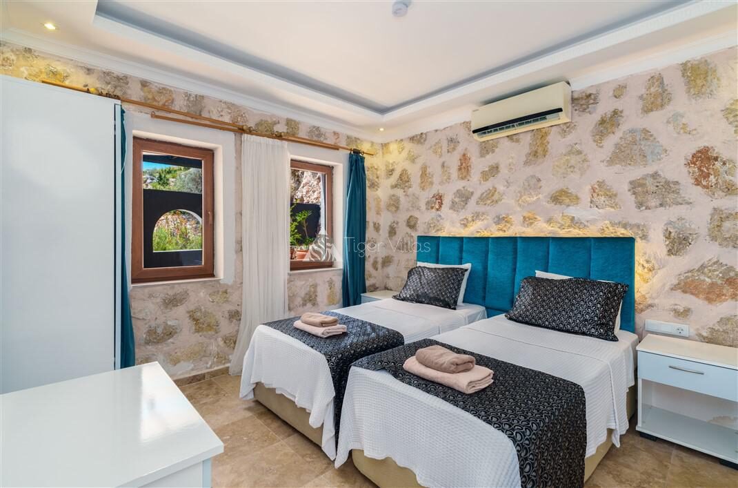 Villa Elvin — 38