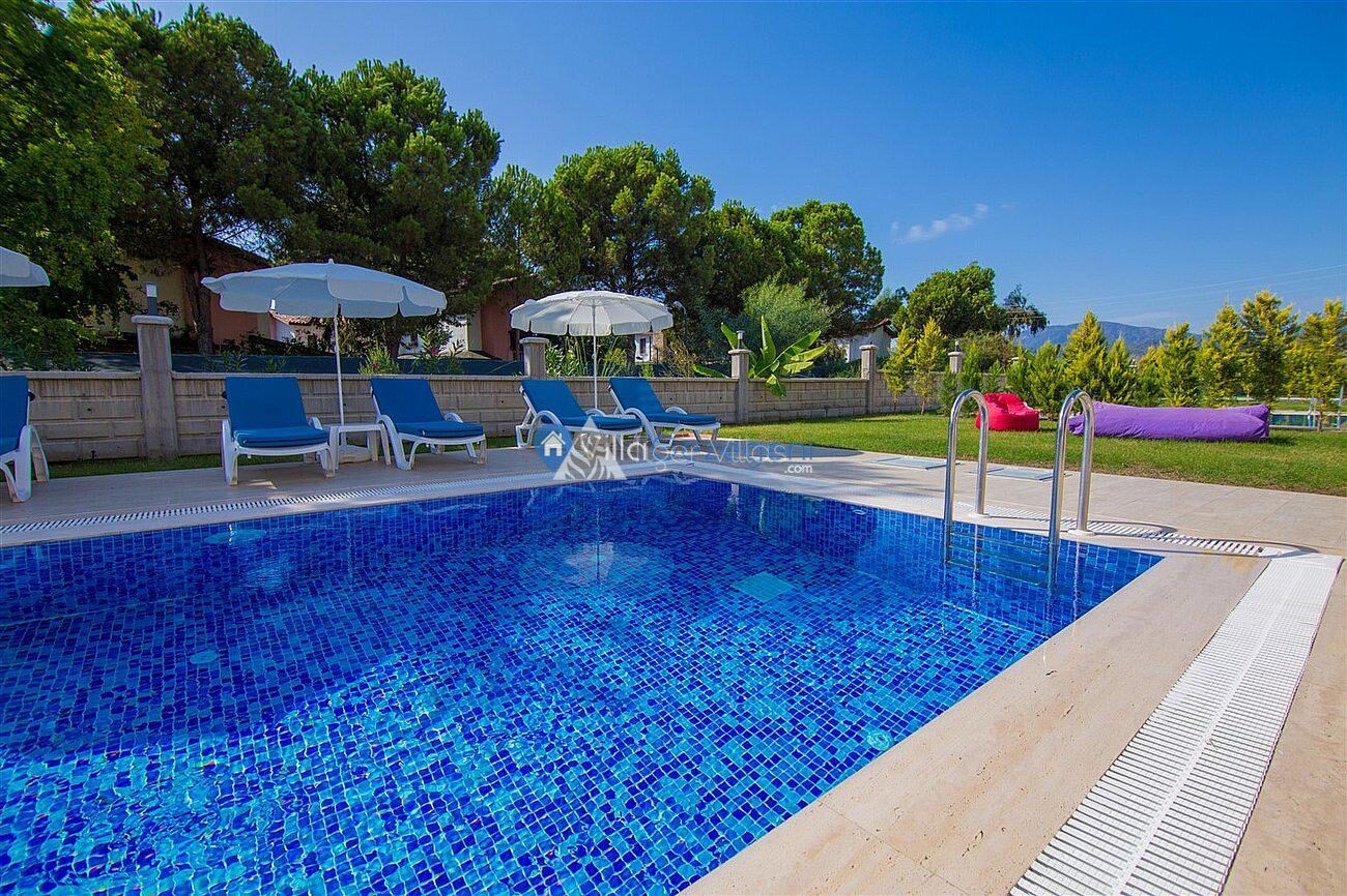 Villa Polo Three — 10