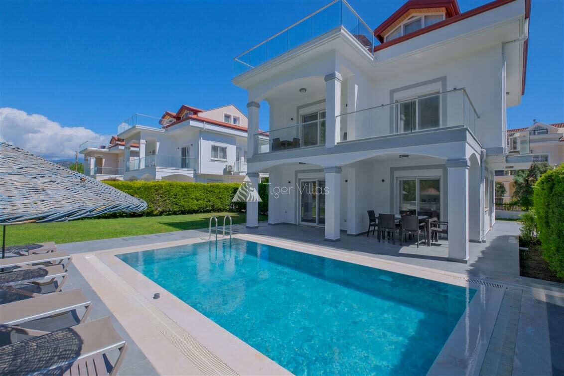 Villa Polo Two — 17