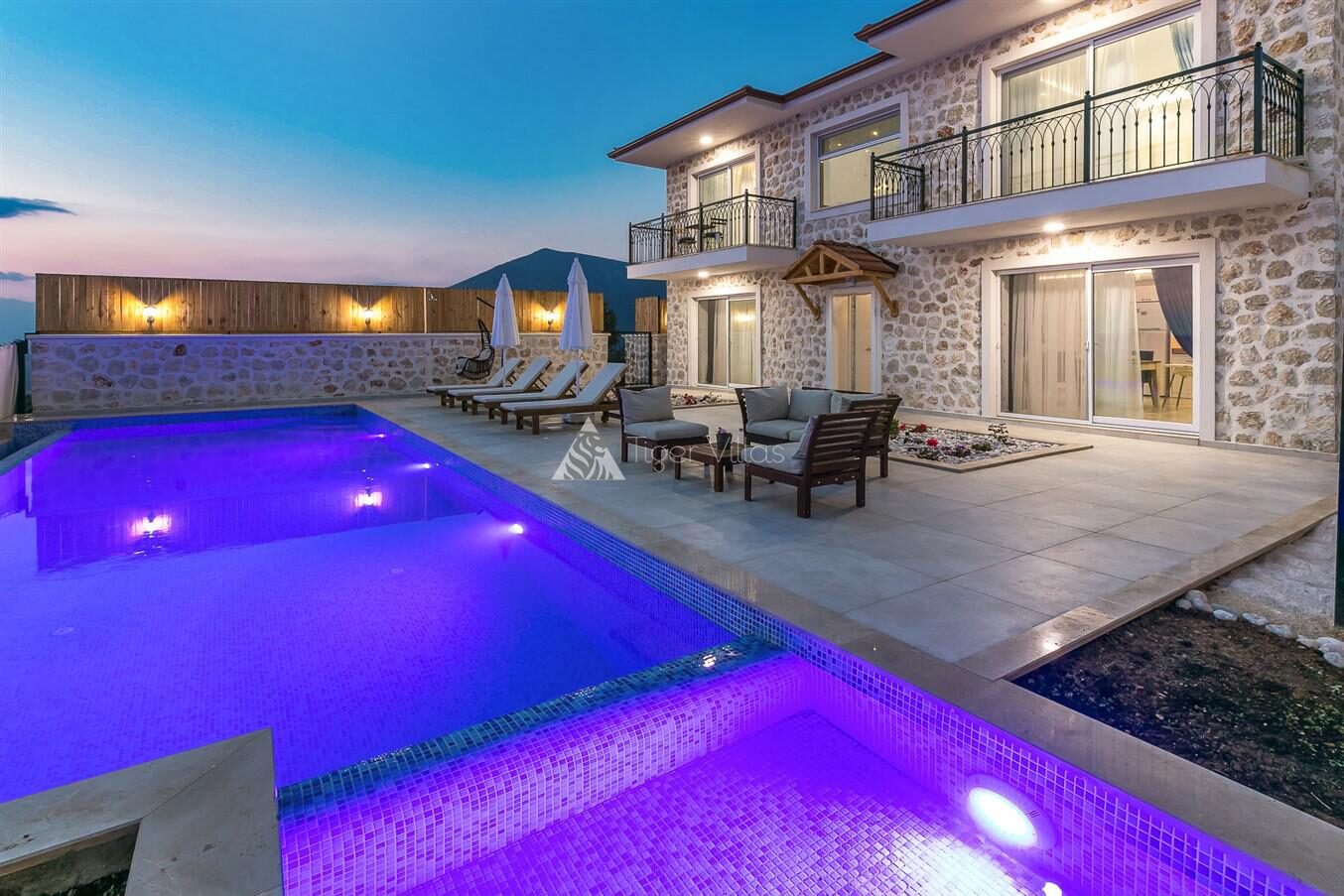 Villa Lavinia — 10