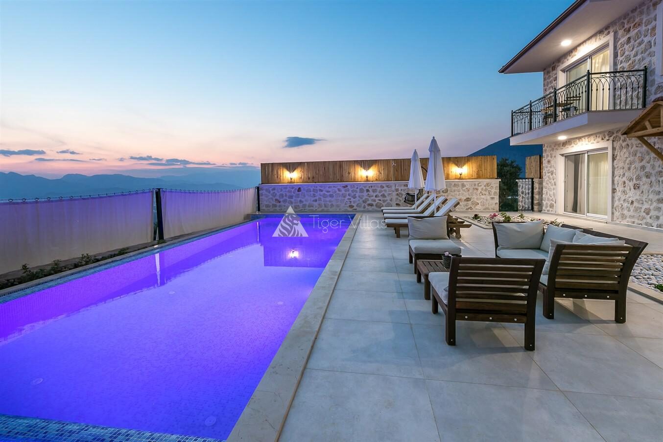 Villa Lavinia — 11