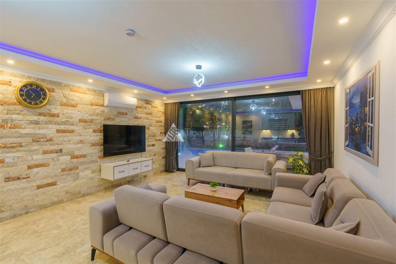 Villa Saha — 21