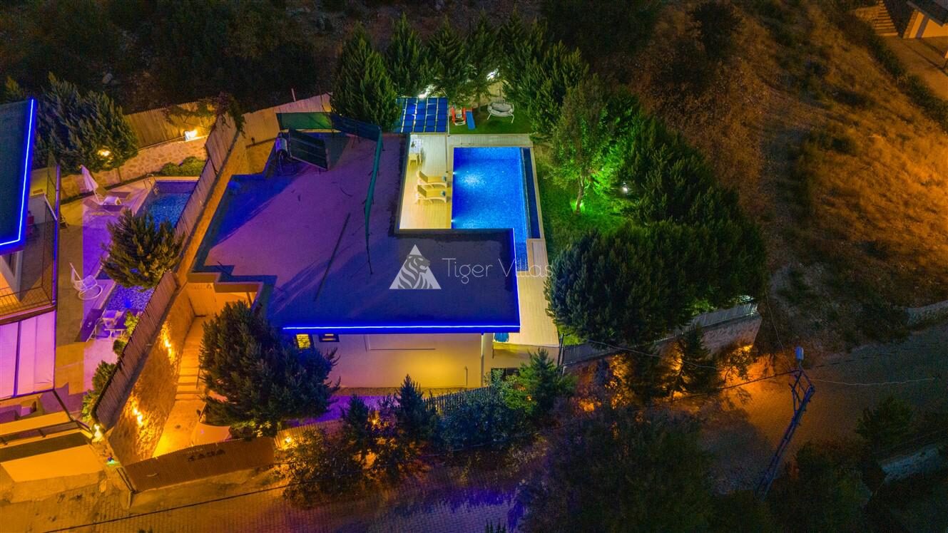 Villa Saha — 41