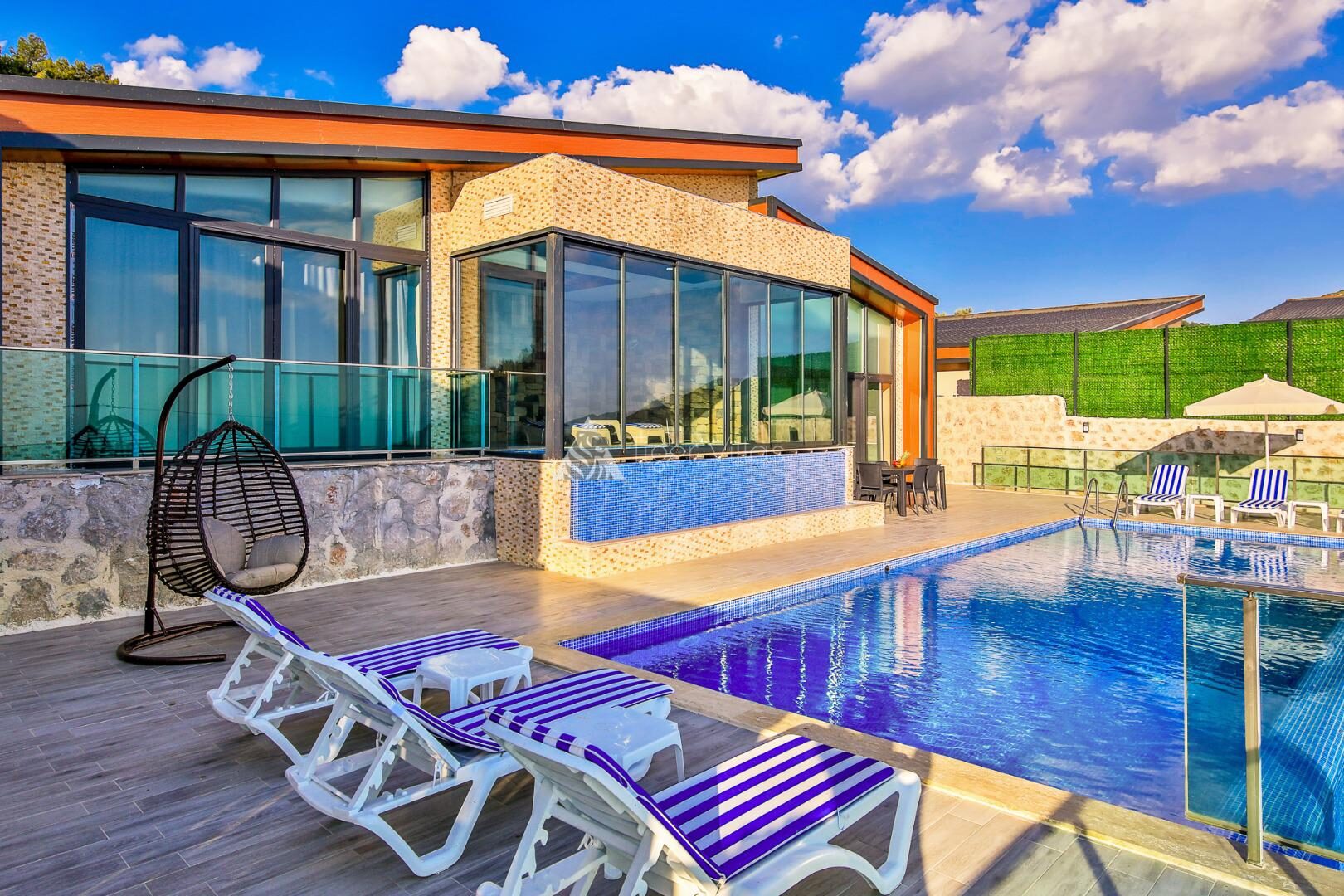 Villa Kalis 2 — 2