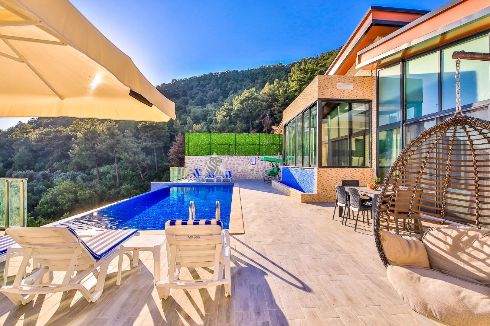 Villa Kalis 3 — 3