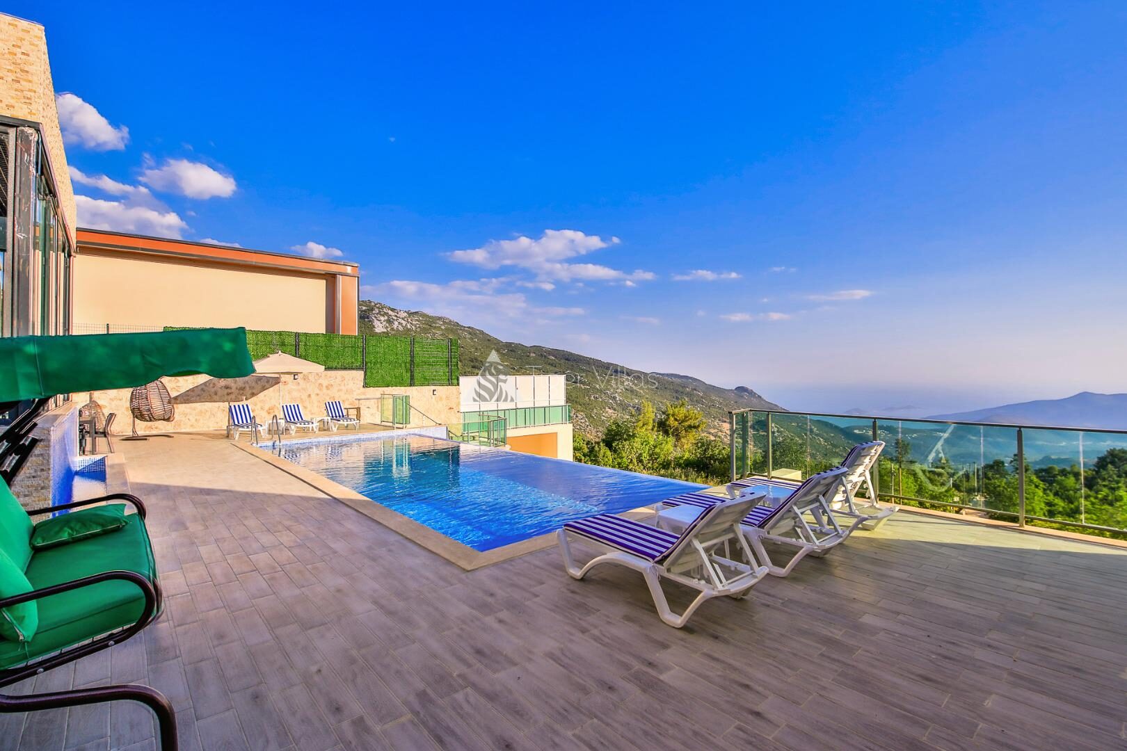 Villa Kalis 3 — 15