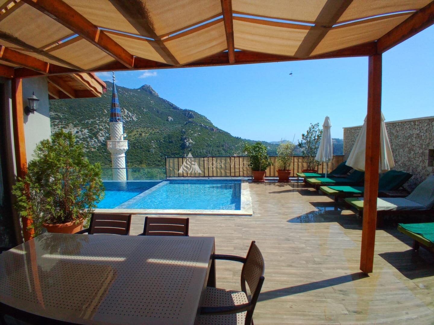 Villa Myra — 4