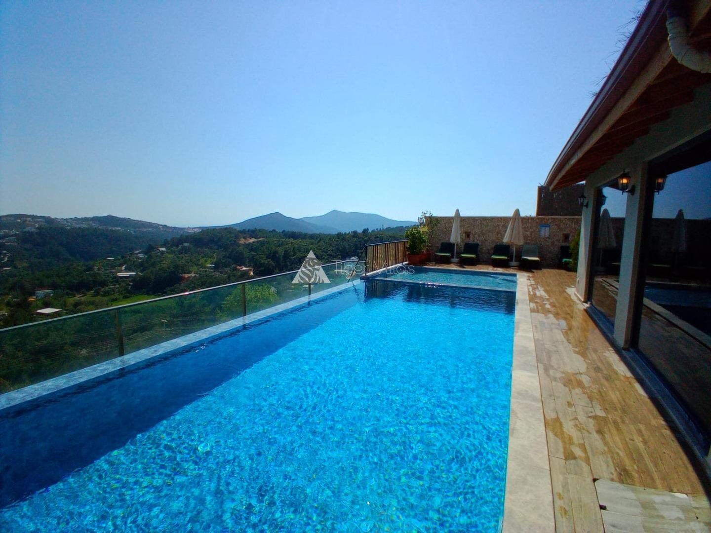 Villa Myra — 6