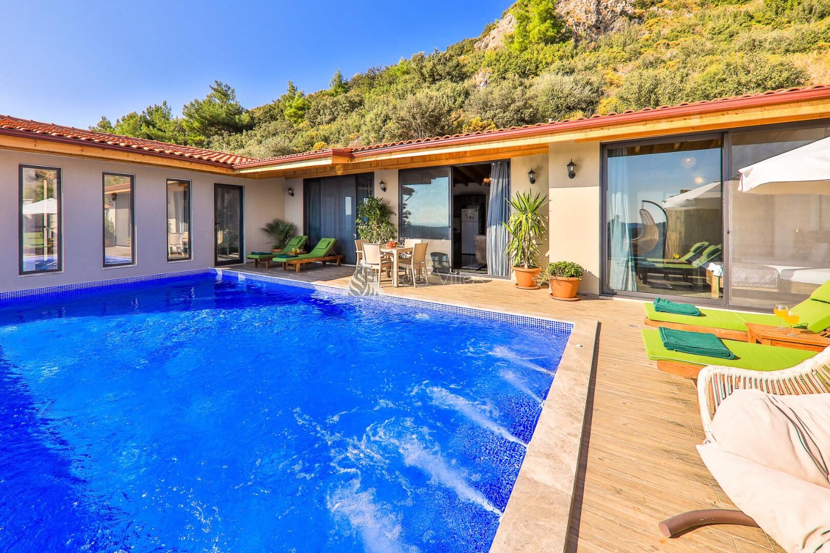 Villa Achyle — 10