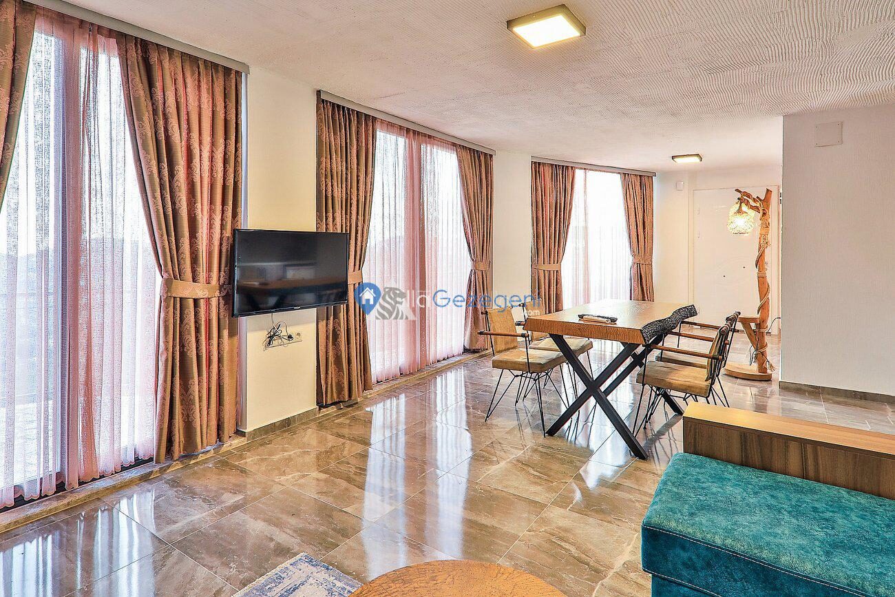 Villa Myra — 23