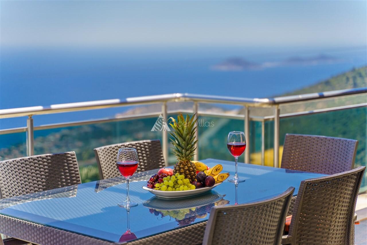 Villa Twins 2 – villa for rent in Akbel