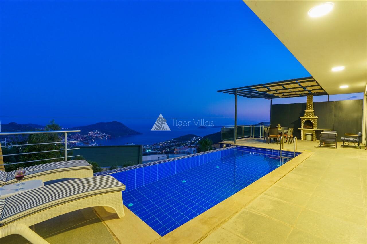 Villa Twins 2 – villa for rent in Akbel
