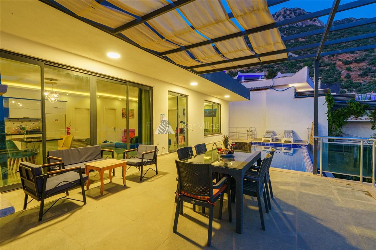 Villa Twins 2 – villa for rent in Akbel