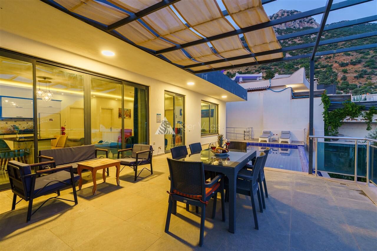 Villa Twins 2 – villa for rent in Akbel