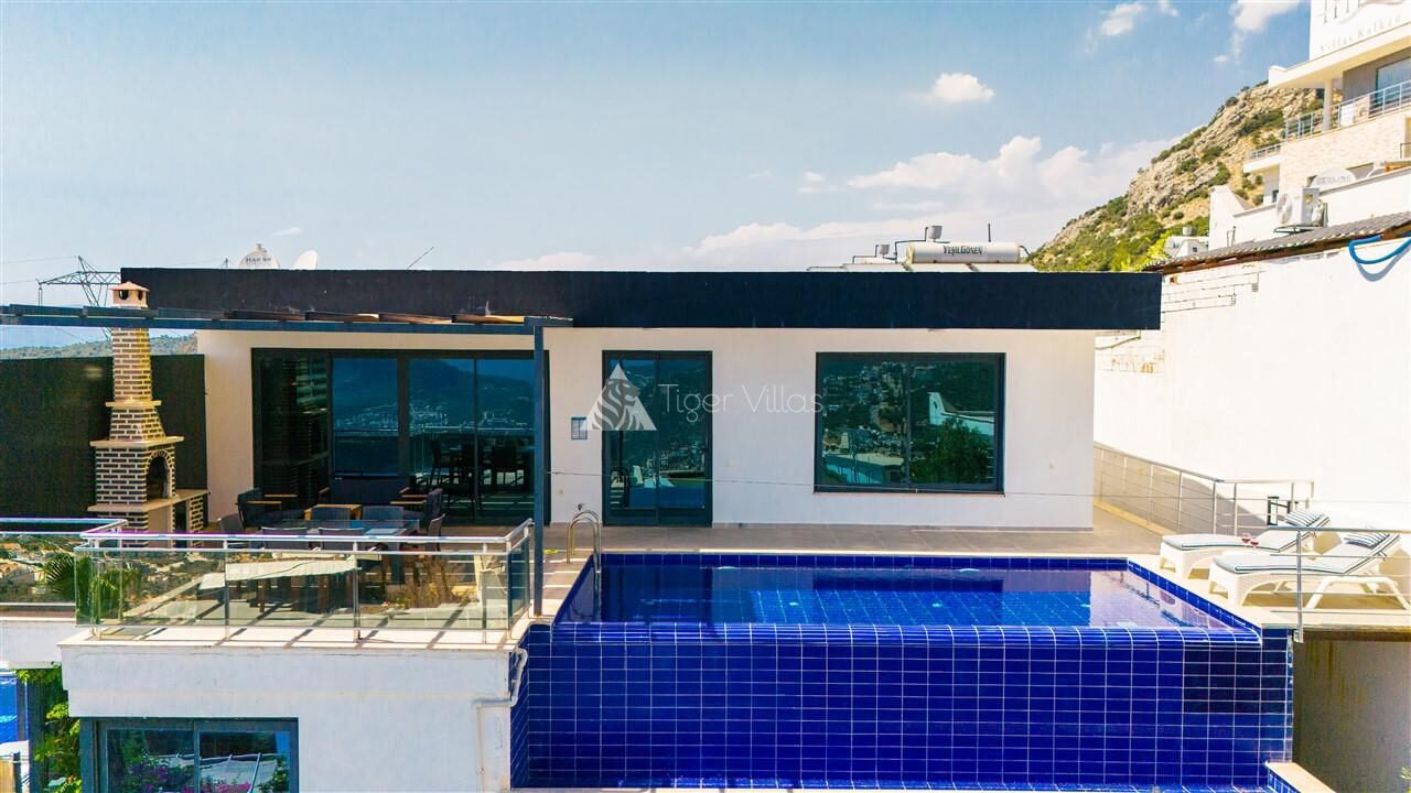 Villa Twins 2 – villa for rent in Akbel