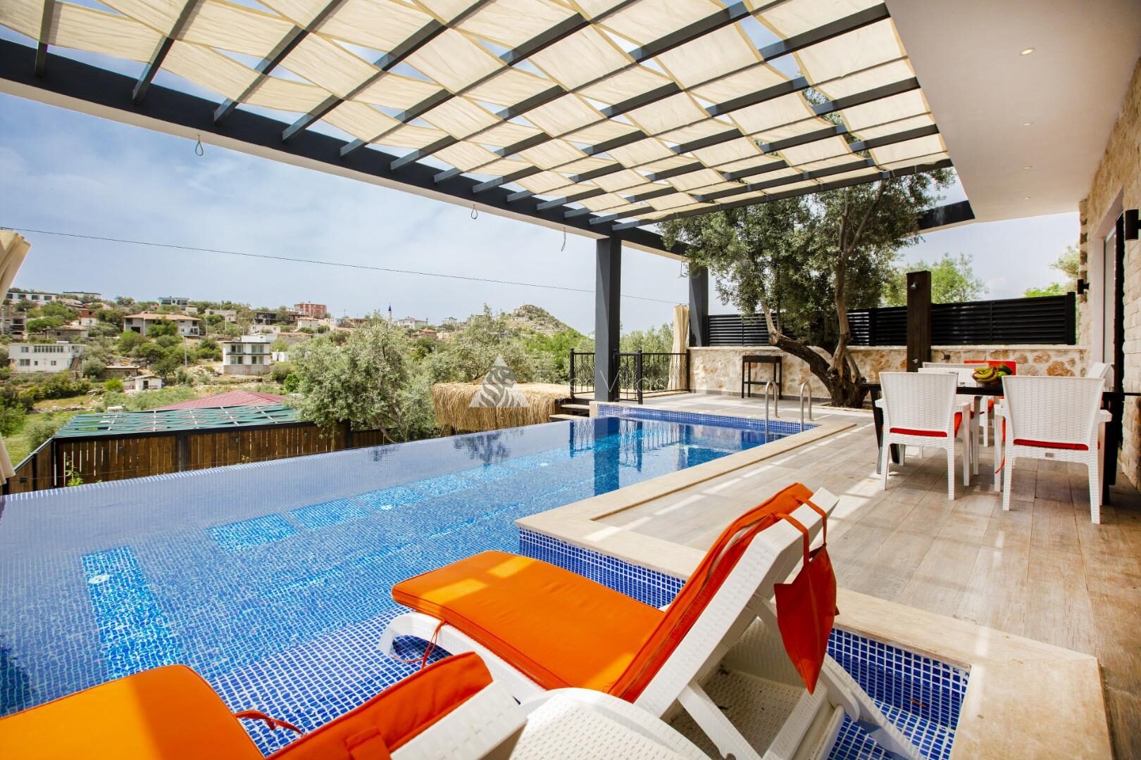 Villa Panama – villa for rent in Kördere
