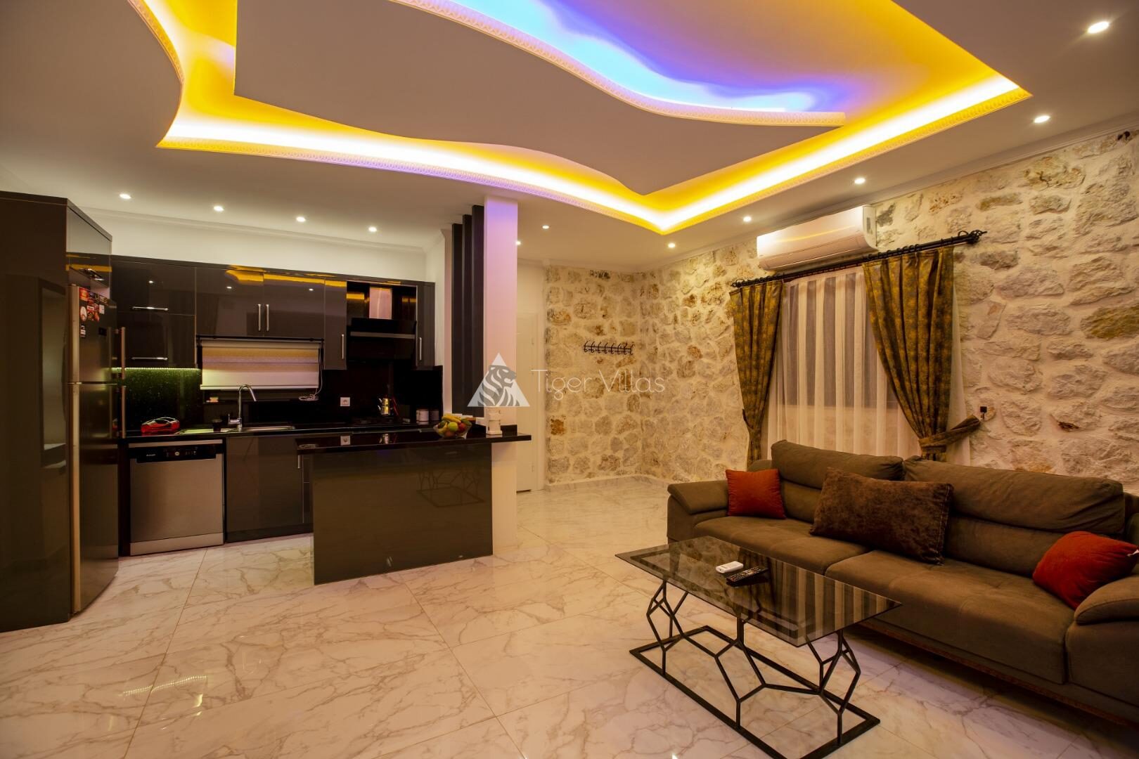 Villa Panama — 20