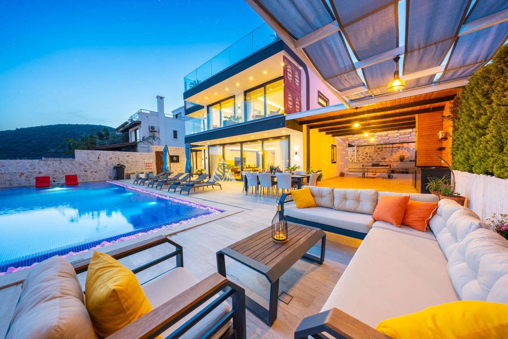 Villa Cratos — 14