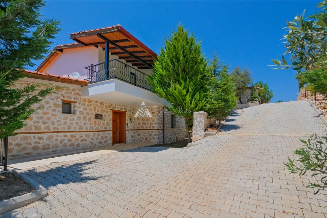 Villa Ev May — 24