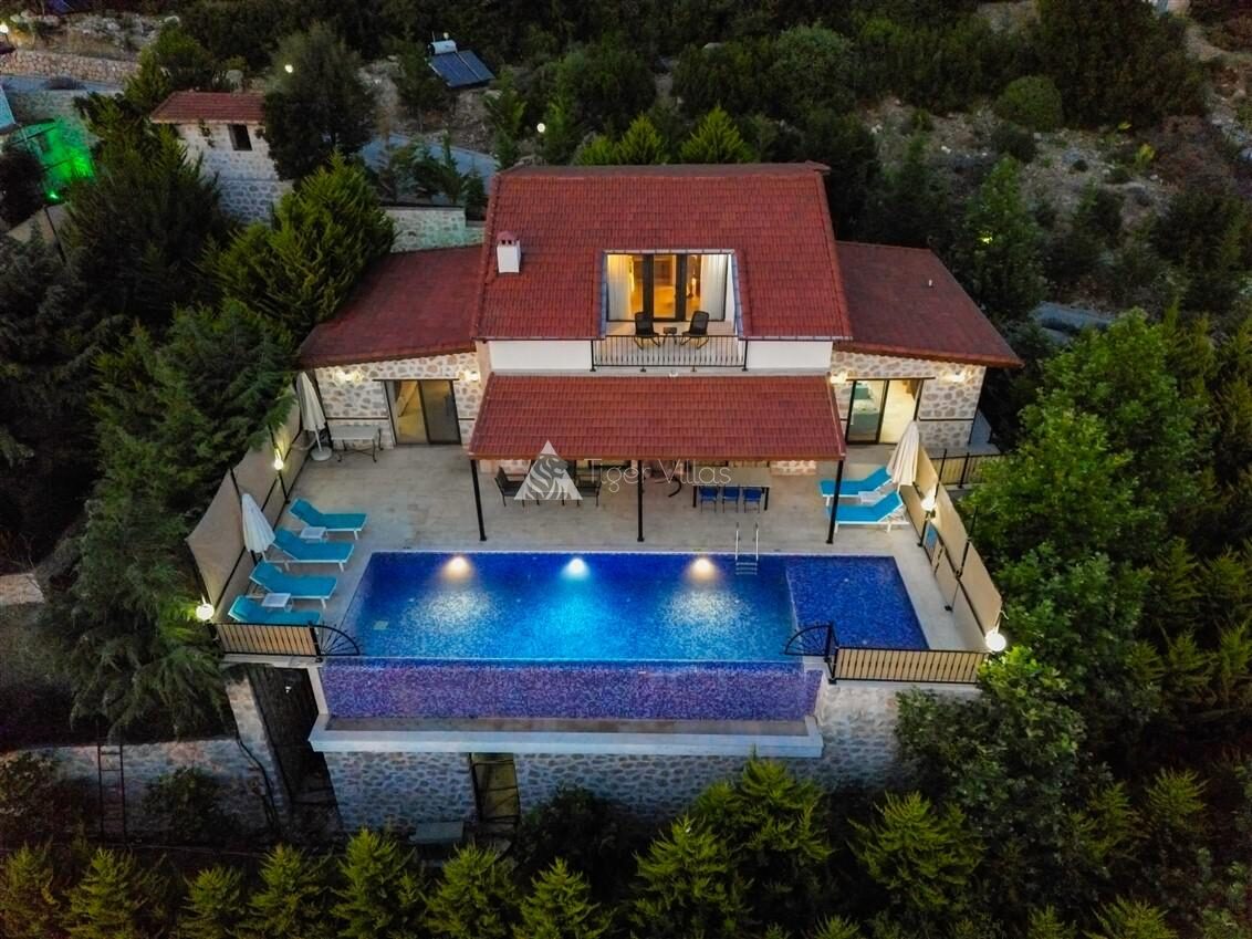 Villa Ev May — 40