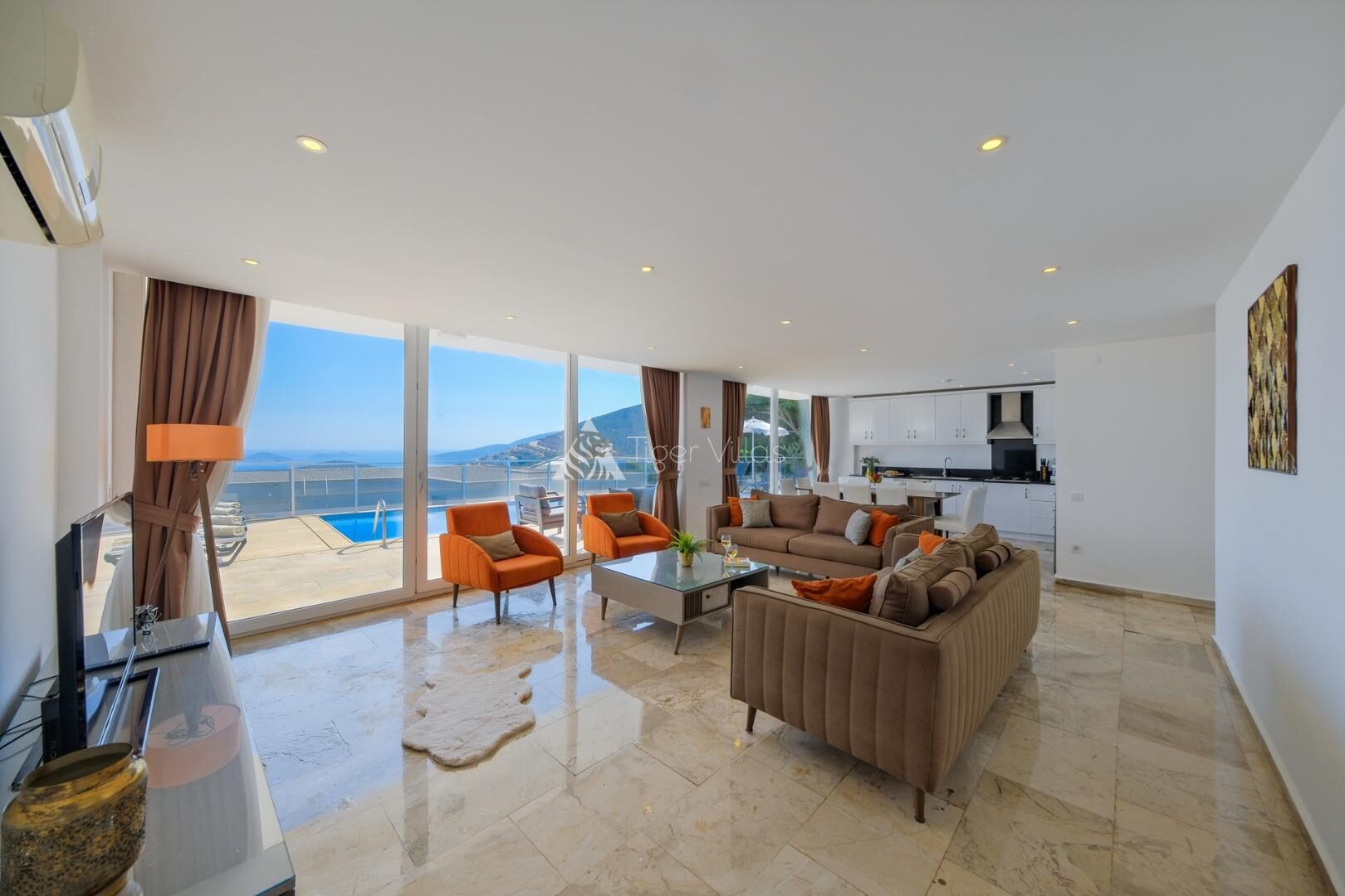 Villa Lumiere 3 — 33