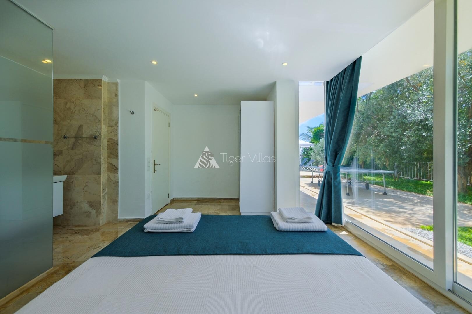 Villa Lumiere 3 — 88