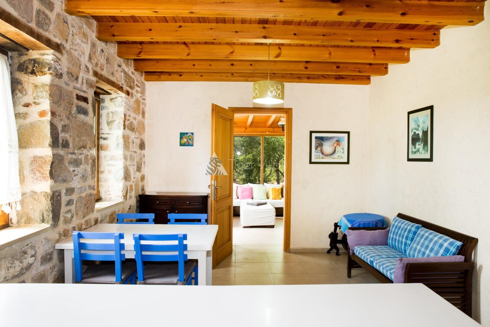Villa Bonte 416 — 16
