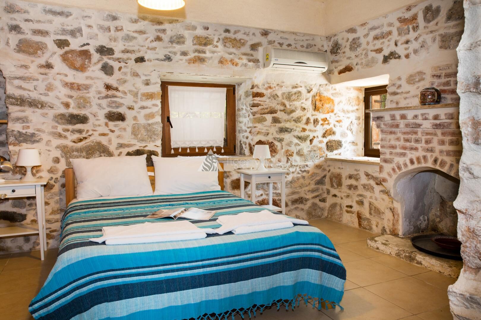Villa Bonte 416 — 24