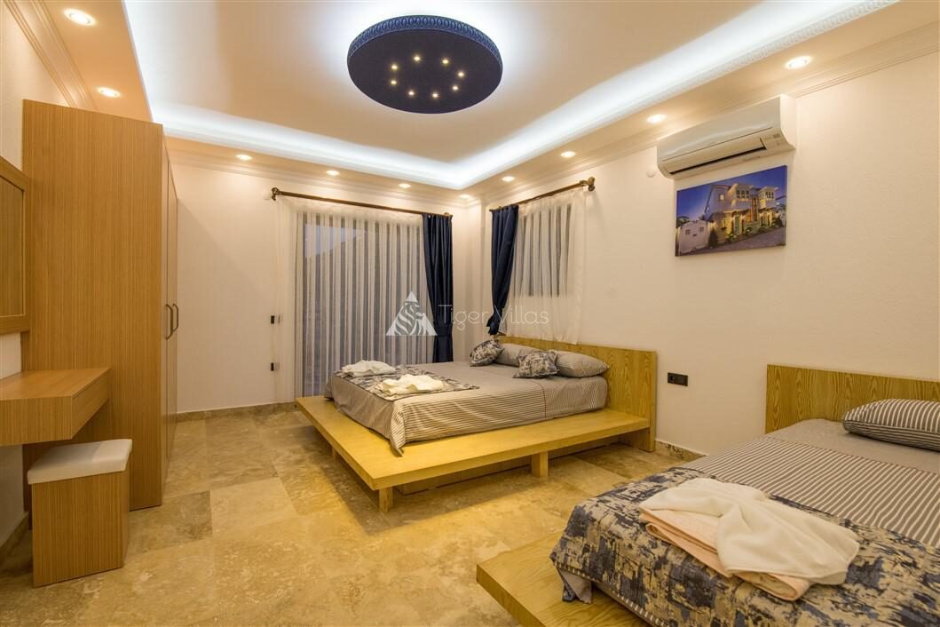 Villa Therapy — 21