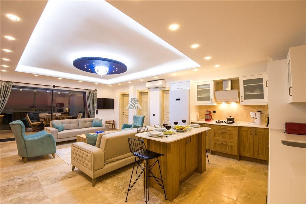 Villa Therapy — 36